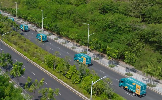 One-stop ground service for international freight